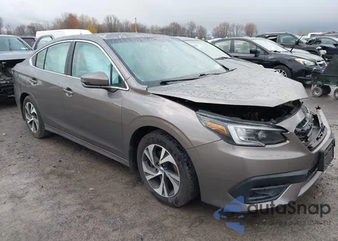 2021 Subaru Legacy Premium z USA, uszkodzony, nr VIN 4S3BWAC66M3018231